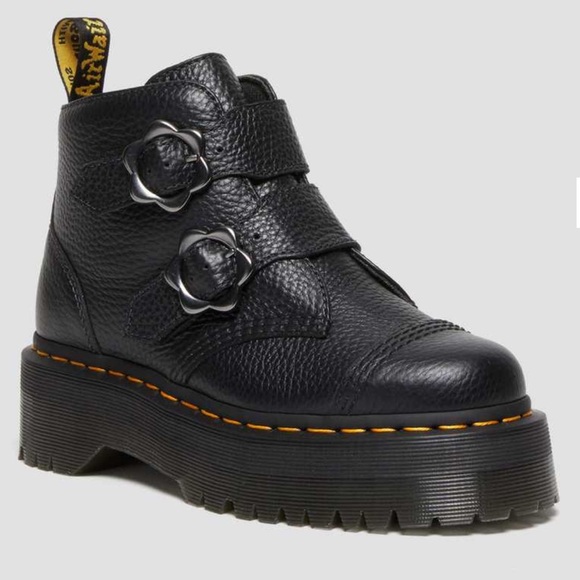 Dr. Martens Shoes - New!! Dr. Martens Devon Flower Buckle Leather Platform Boot W10